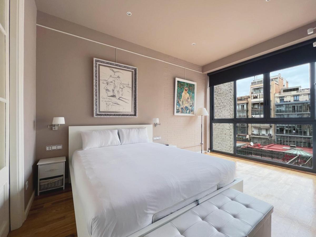 Stay U-Nique Apartments Urquinaona Barcelona Bagian luar foto